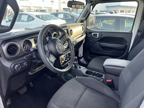 2023 Jeep Gladiator Sport S