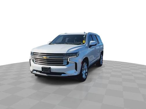 Iridescent Pearl Tricoat 2023 Chevrolet Tahoe 4WD High Country