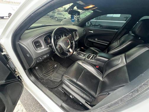 White Knuckle Clearcoat 2021 Dodge Charger SXT