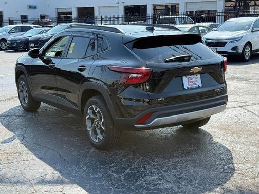 2024 Chevrolet Trax LT