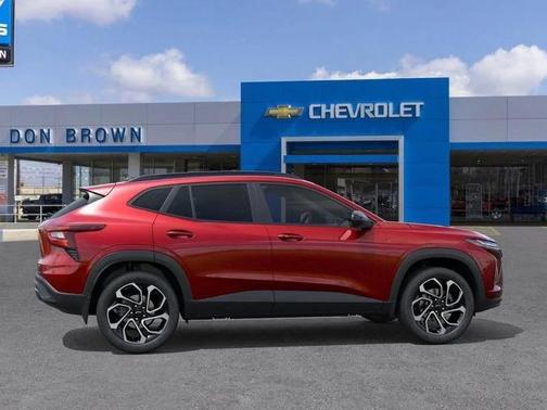Apex Red 2026 Chevrolet Trax FWD 2RS