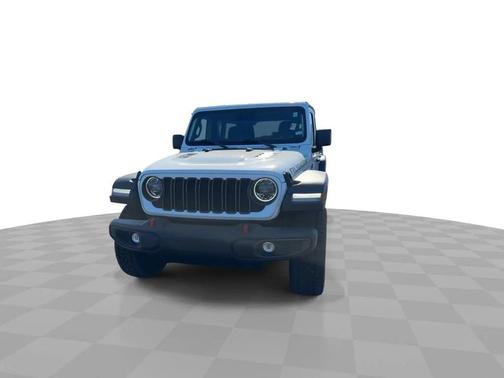 Bright White Clearcoat 2024 Jeep Wrangler Rubicon