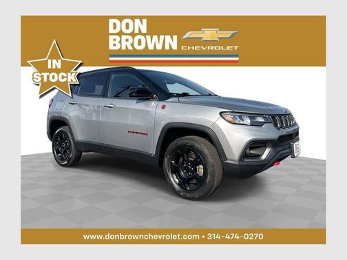 Black Clearcoat 2024 Jeep Compass Trailhawk