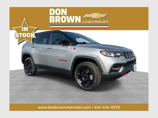 Black Clearcoat 2024 Jeep Compass Trailhawk