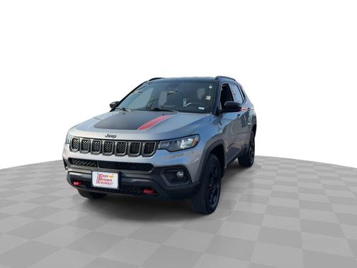 Black Clearcoat 2024 Jeep Compass Trailhawk