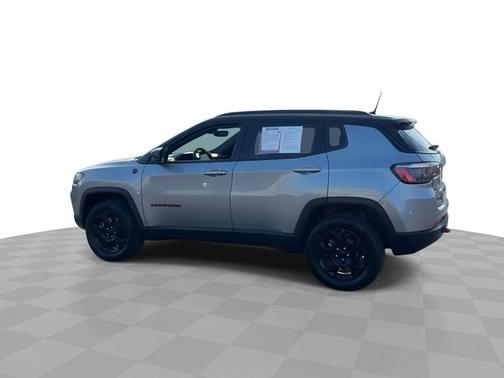Black Clearcoat 2024 Jeep Compass Trailhawk