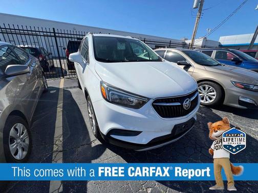 Summit White 2018 Buick Encore Preferred