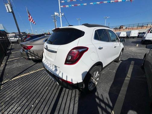 Summit White 2018 Buick Encore Preferred