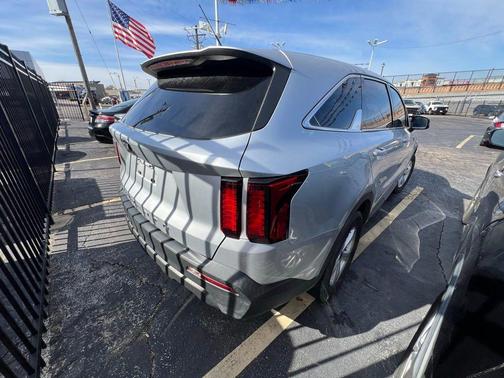 2021 Kia Sorento LX