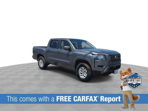 Gun Metallic 2024 Nissan Frontier SV