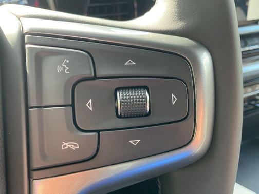 2025 Chevrolet Silverado 3500 LT