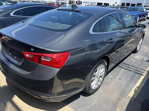 2017 Chevrolet Malibu 1LT