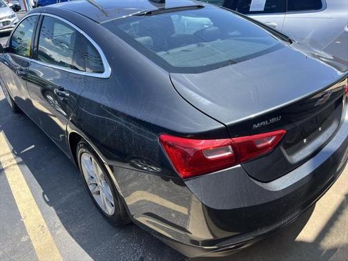 2017 Chevrolet Malibu 1LT