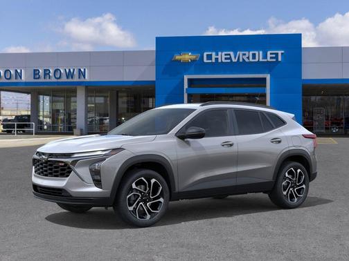 Sterling Gray Metallic 2026 Chevrolet Trax FWD 2RS