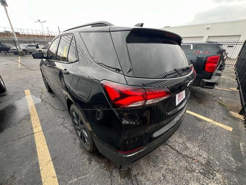 Mosaic Black Metallic 2023 Chevrolet Equinox FWD RS