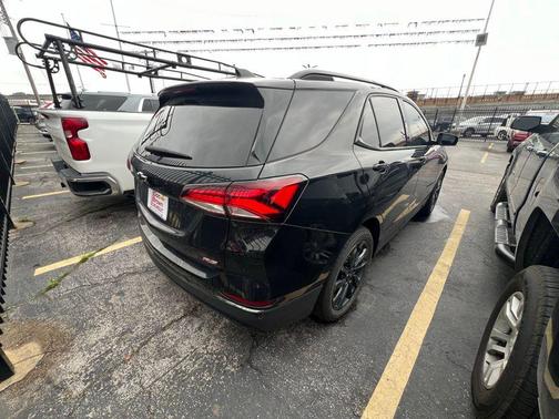 Mosaic Black Metallic 2023 Chevrolet Equinox FWD RS