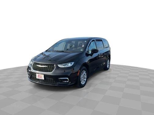 2025 Chrysler Pacifica L