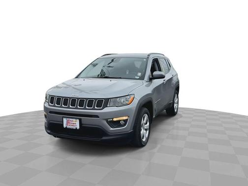 Billet Silver Metallic Clearcoat 2018 Jeep Compass Latitude