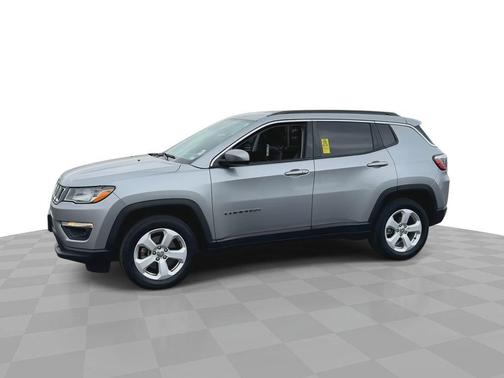Billet Silver Metallic Clearcoat 2018 Jeep Compass Latitude