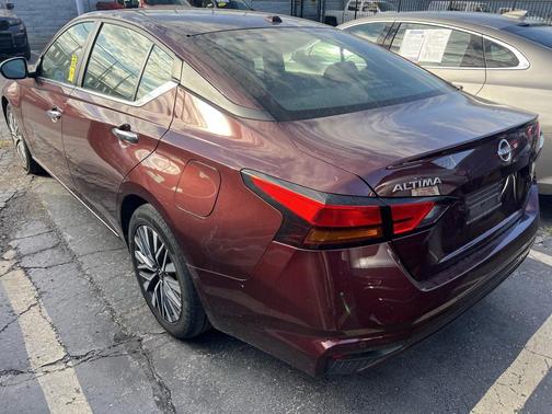 2024 Nissan Altima 2.5 SV