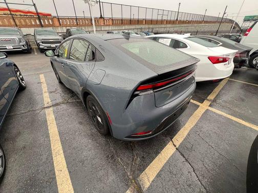 2024 Toyota Prius LE