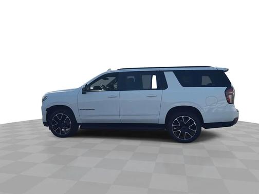 Summit White 2023 Chevrolet Suburban RST