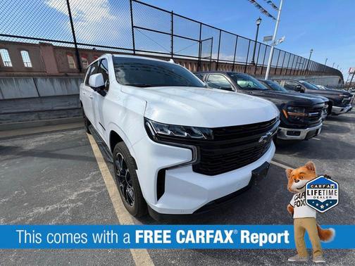 Summit White 2023 Chevrolet Suburban RST