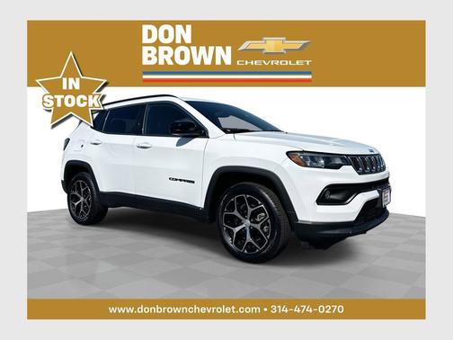 Bright White Clearcoat 2024 Jeep Compass Latitude