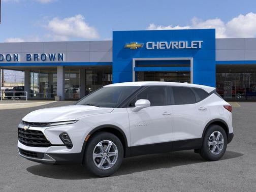 Summit White 2026 Chevrolet Blazer 2LT