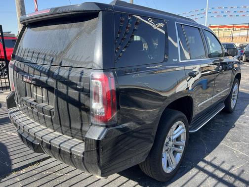 2020 GMC Yukon SLT