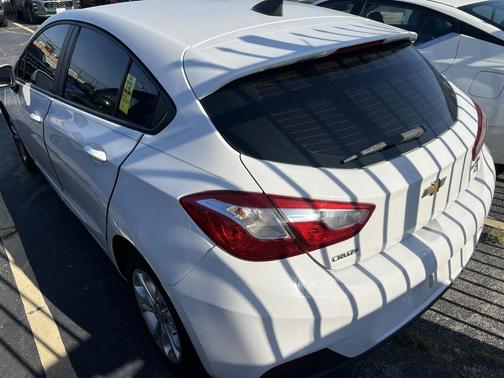 2019 Chevrolet Cruze LS
