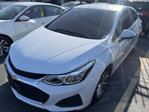 2019 Chevrolet Cruze LS