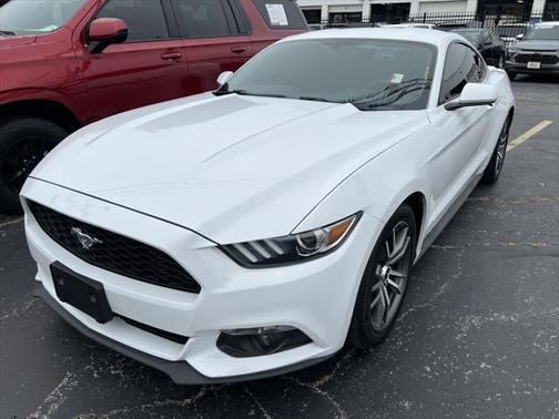 2017 Ford Mustang EcoBoost