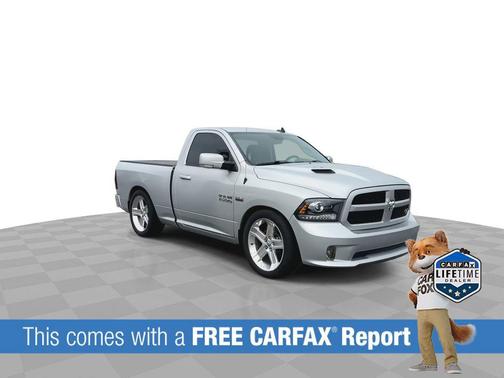 Bright Silver Metallic Clearcoat 2016 RAM 1500 Sport