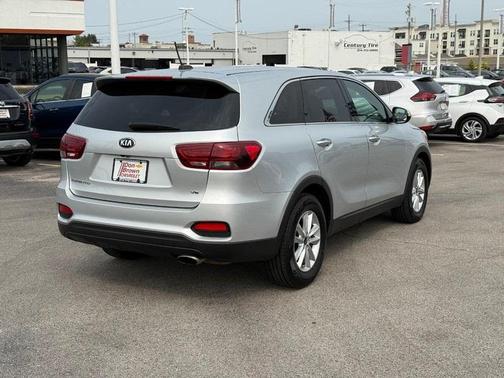 2020 Kia Sorento LX