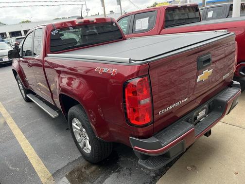 2017 Chevrolet Colorado LT