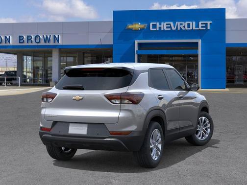 Sterling Gray Metallic 2026 Chevrolet Trailblazer LS