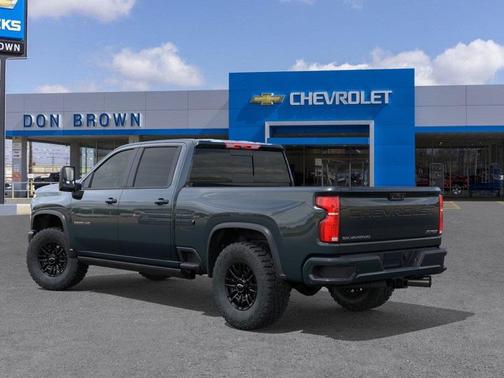 2025 Chevrolet Silverado 2500 4WD Crew Cab Standard Bed ZR2