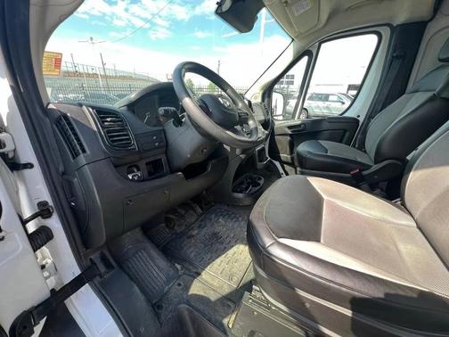 Bright White Clearcoat 2023 RAM ProMaster 2500 High Roof