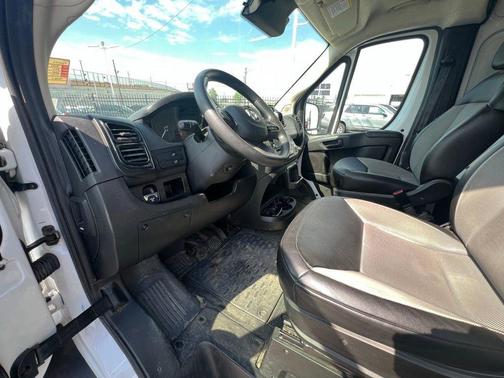 Bright White Clearcoat 2023 RAM ProMaster 2500 High Roof