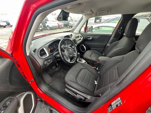 Colorado Red Clearcoat 2019 Jeep Renegade Latitude