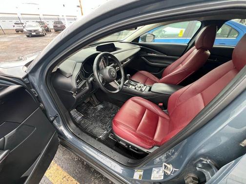 2023 Mazda CX-30 2.5 S Carbon Edition