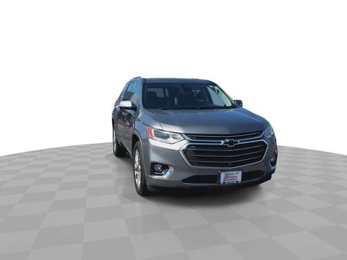 Satin Steel Metallic 2020 Chevrolet Traverse Premier