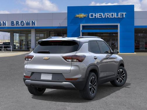 Sterling Gray Metallic 2026 Chevrolet Trailblazer LT