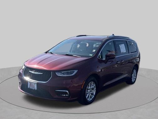 Velvet Red Pearlcoat 2021 Chrysler Pacifica Touring L