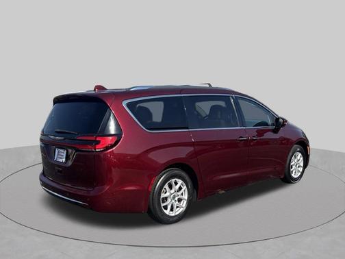 Velvet Red Pearlcoat 2021 Chrysler Pacifica Touring L