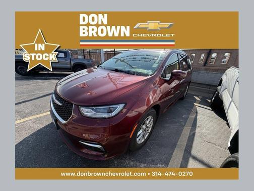 Velvet Red Pearlcoat 2021 Chrysler Pacifica Touring L