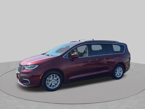 Velvet Red Pearlcoat 2021 Chrysler Pacifica Touring L