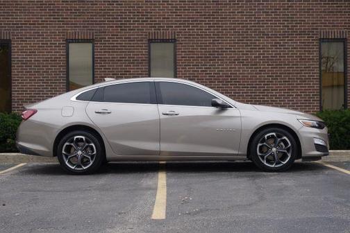 2022 Chevrolet Malibu LT
