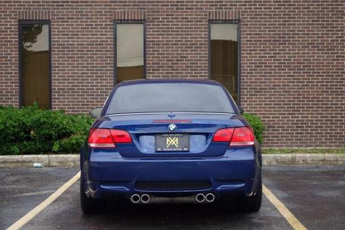 2009 BMW M3 Base (M6)